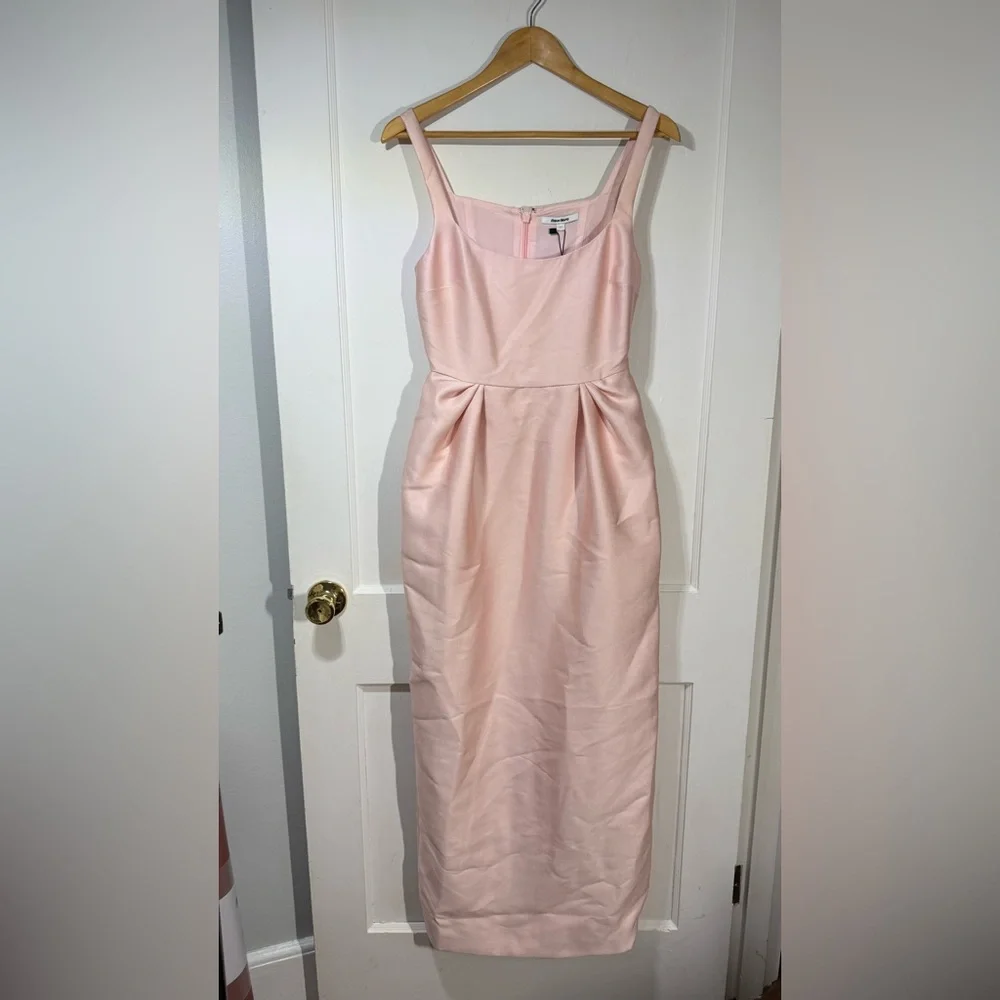 NWT MAISON AMORY THE TULIP DRESS IN DUSTY PINK - Picture 7 of 15